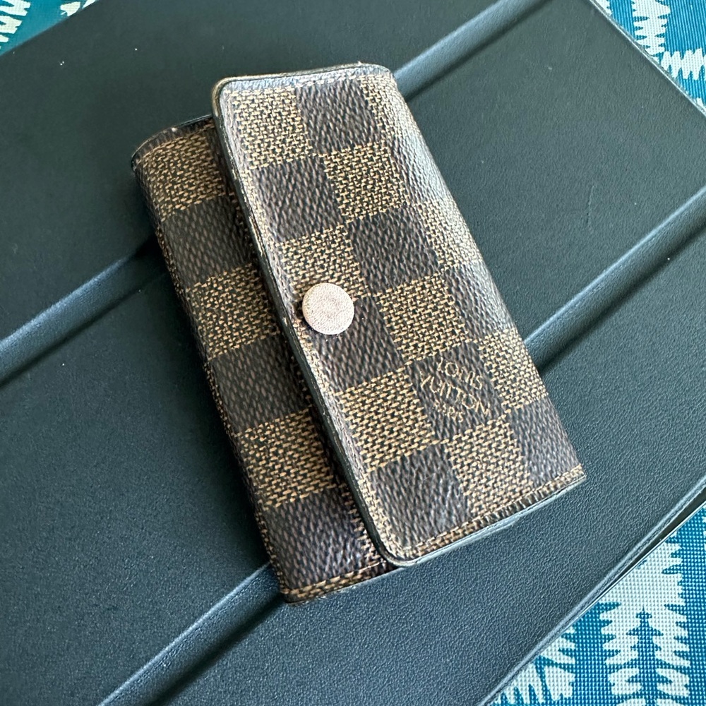 Louis Vuitton Beige Textured Wallet